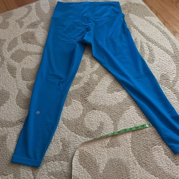 Lululemon Wunder Train Tight - Picture 4 of 6